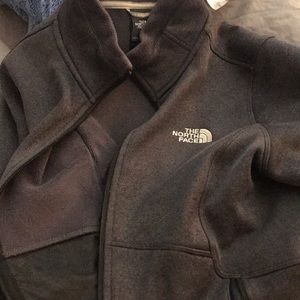 North face light weight jacket (M)